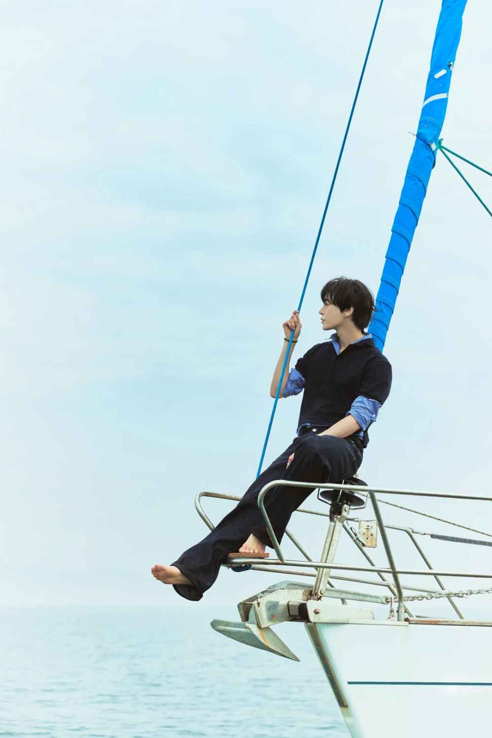 Doyoung from NCT Enjoys the Sunshine in New Teasers for Solo Album 'Soar'