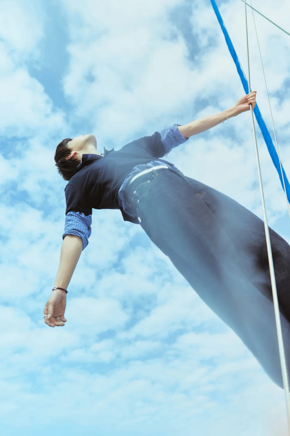 Doyoung from NCT Enjoys the Sunshine in New Teasers for Solo Album 'Soar'