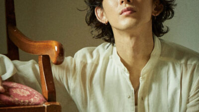 Famous Indie Rock Band Vocalist Almost Debuted With Popular Idol Group