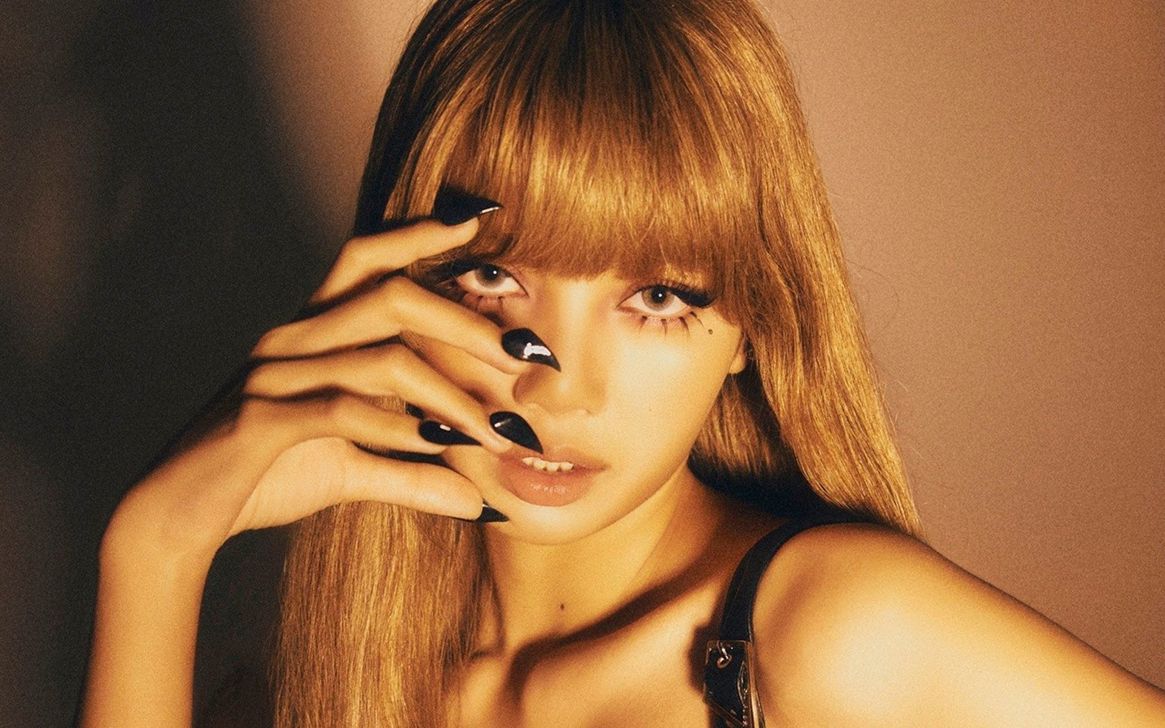 Lisa of BLACKPINK Set to Release Documentary on Her Solo Career 1 BLACKPINK's Lisa to release solo career documentary