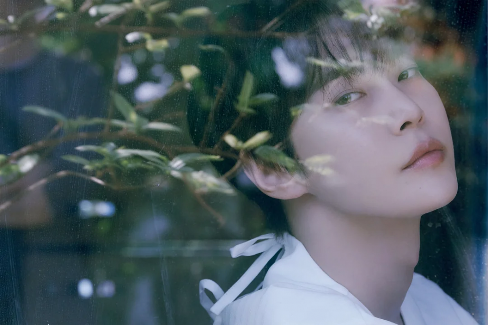 NCT's Doyoung Enjoys Sunny Moments in New 'Soar' Teasers 5 Image 5