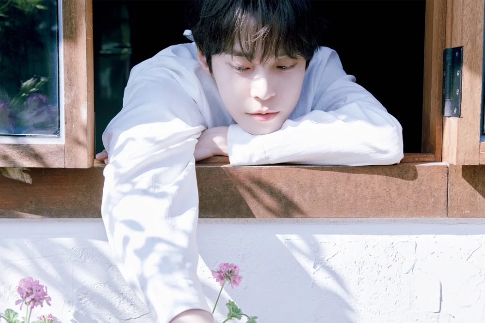 NCT's Doyoung Enjoys Sunny Moments in New 'Soar' Teasers 3 Image 3