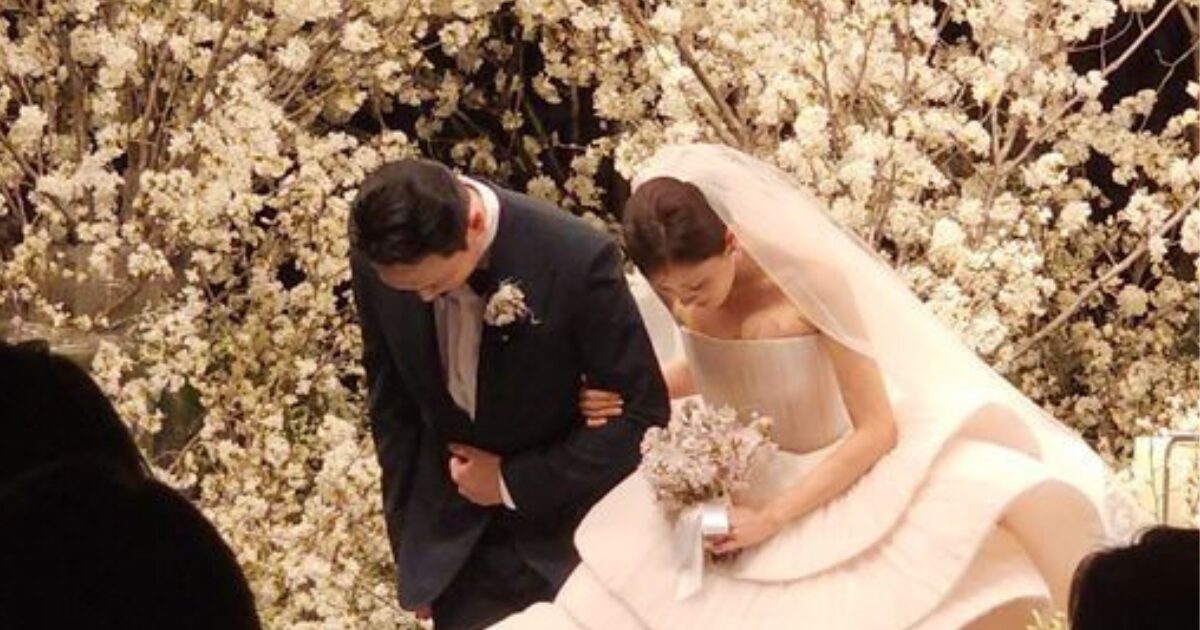 2nd Generation Top Girl Group Member Reveals She Is Living Separately From Husband