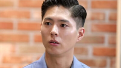 Actor Park Bo Gum's True Personality Revealed In Viral Post About His Time In The Navy