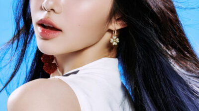 Another Popular SM Idol Reveals They Were Cast Through DM