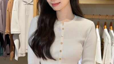 Circle Chart Director Personally Explained How There Is Only 1 Girl Group Left That Heavily Relies On Their Fandom