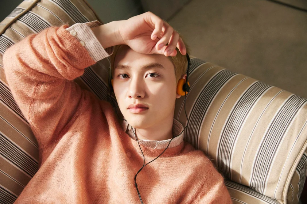 D.O. from EXO Exudes Laid-Back Energy in Third Concept Photos for 'BLISS' 2 D.O. from EXO Exudes Laid-Back Energy in Third Concept Photos for 'BLISS'