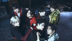 ENHYPEN Tops Charts Two Days Straight as Global Buzz Builds