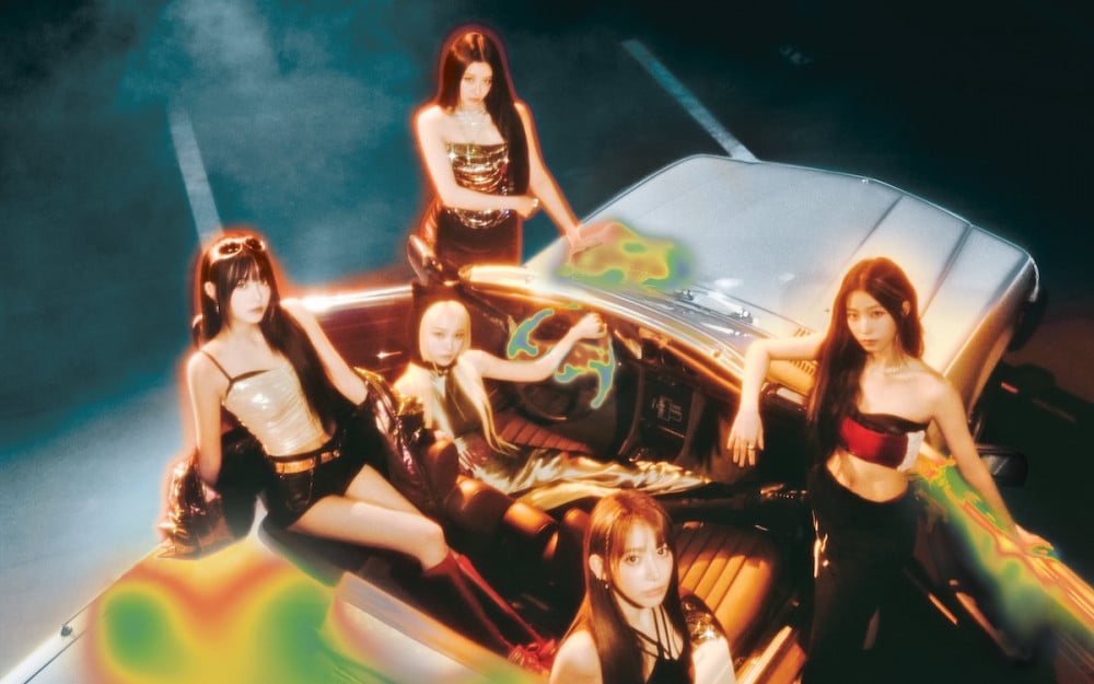 LE SSERAFIM World Tour