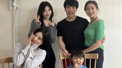 Lim Hyerim with ITZY