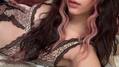 "Forced?" Popular Female Idol's Reason For Coming Out As Bisexual Sparks Sadness