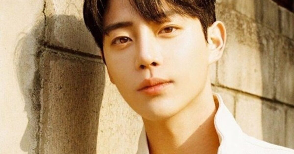 Popular Model Kim Jong Suk Passes Away At 29