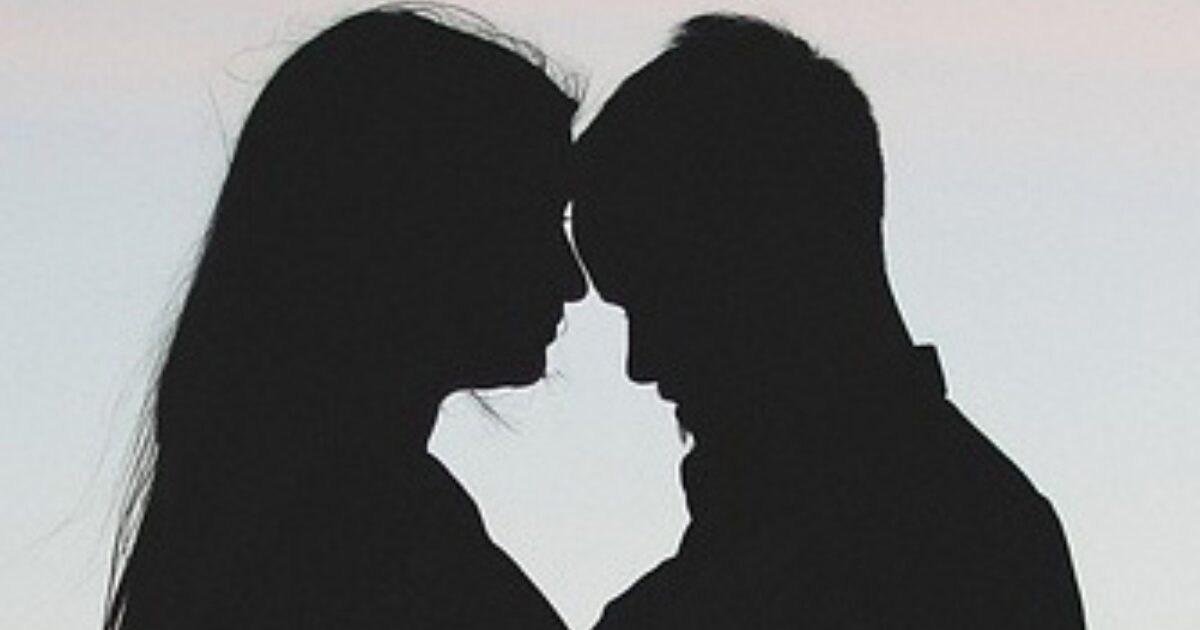 Popular South Korean Actor Allegedly Caught Cheating On Fiancée With Co-Star