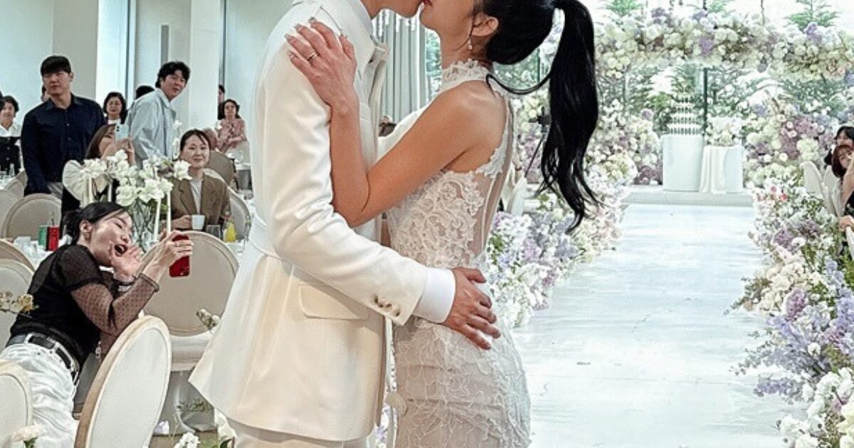 "Street Woman Fighter" Star And Celebrity Choreographer Gets Married