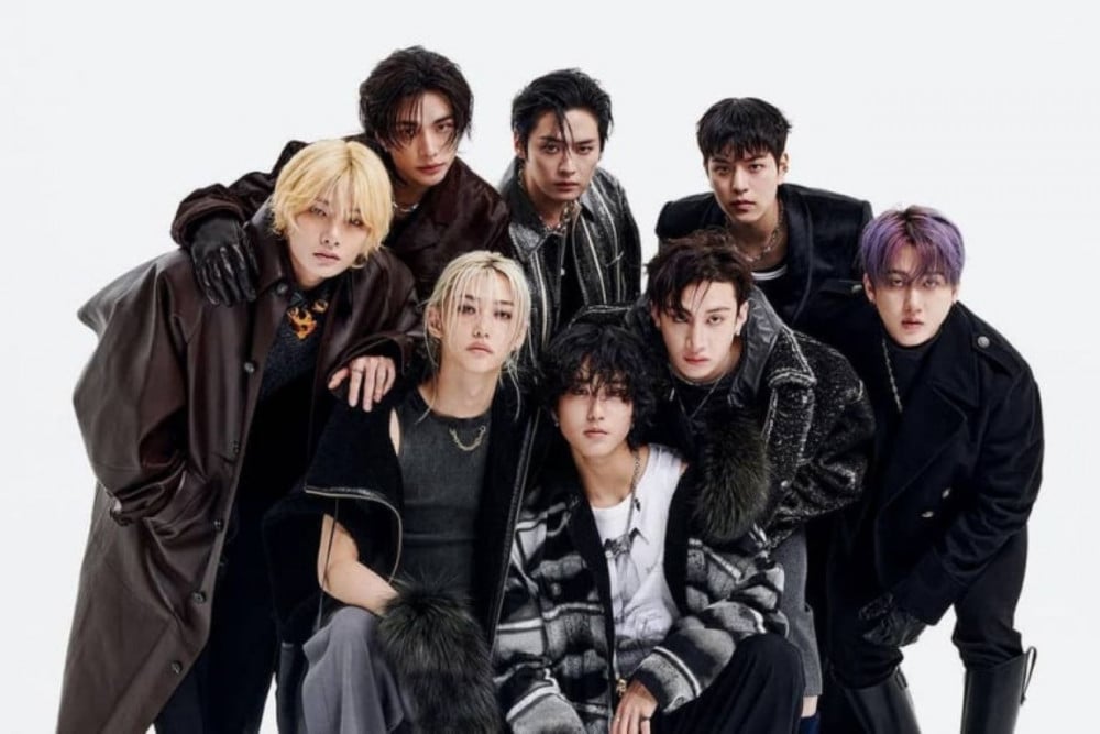 Stray Kids at Camping World Stadium