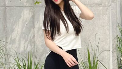 Gorgeous Mukbang YouTuber Eats 30,000 Calories A Day - But Weighs 50 Kg