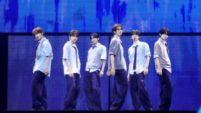 TWS kicks off first solo concert with surprise visit from ZEROBASEONE and SEVENTEEN