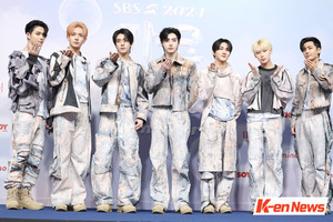 UNLEASH’ Dominates Four Billboard Album Charts