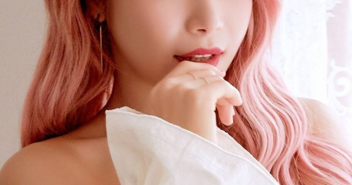 Popular Third-Gen Idol Is Furious As New Song Is Registered Under Another Artist