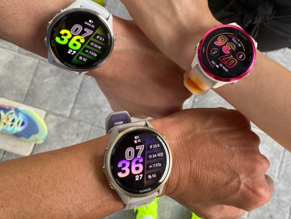 Danielle from NewJeans Teams Up with Park Bo Gum and Sean for Morning Run 3 Another Snap