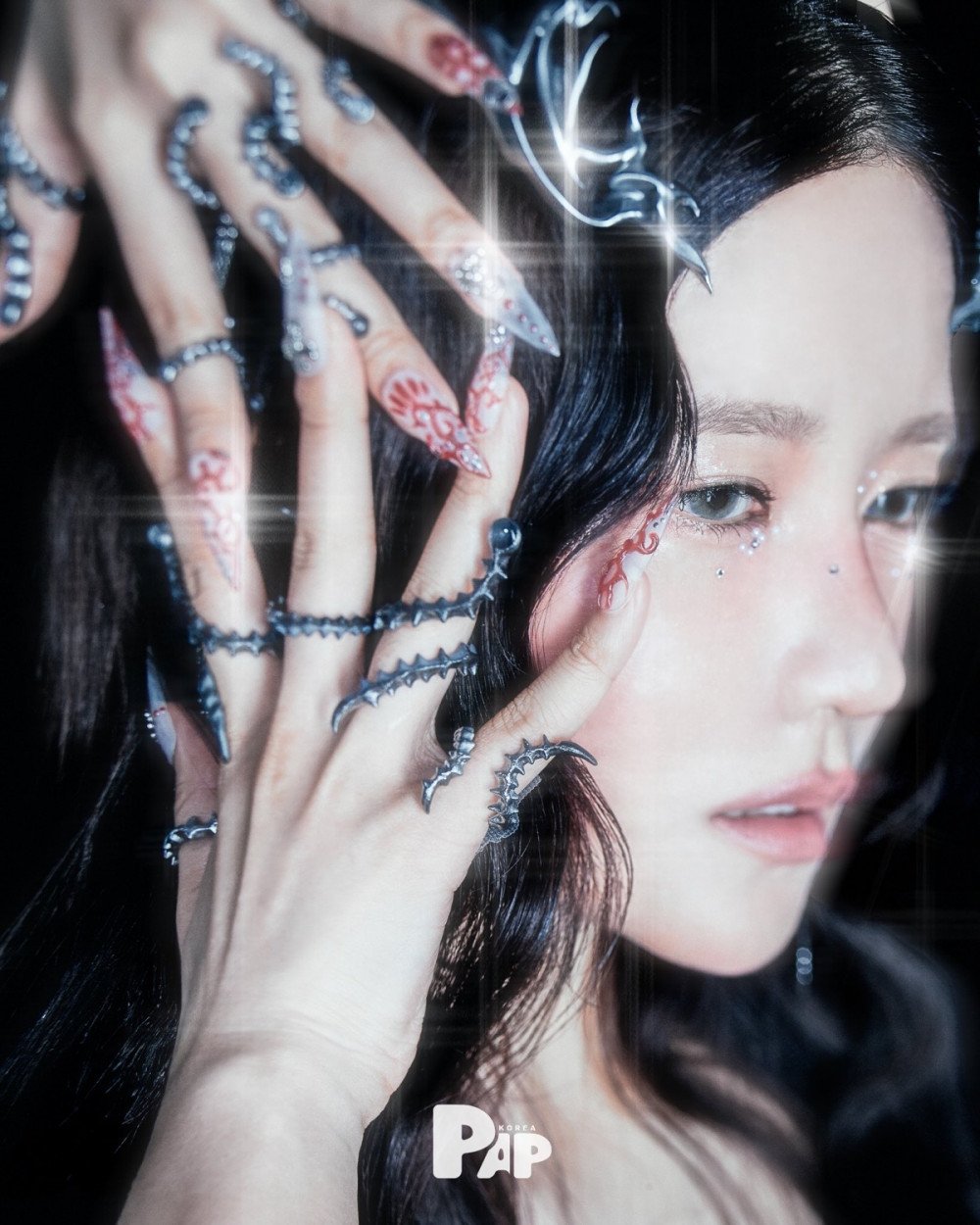 Cosmic Girls (WJSN) Share Insights on Fans, Performance, and Visual Style in New Feature 2 Cosmic Girls (WJSN) Share Insights on Fans, Performance, and Visual Style in New Feature