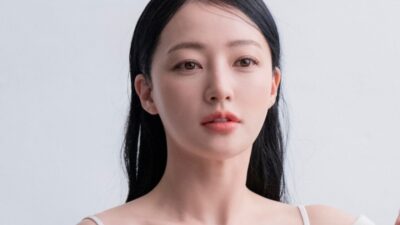 Actress Song Ha Yoon Addresses School Violence Allegations