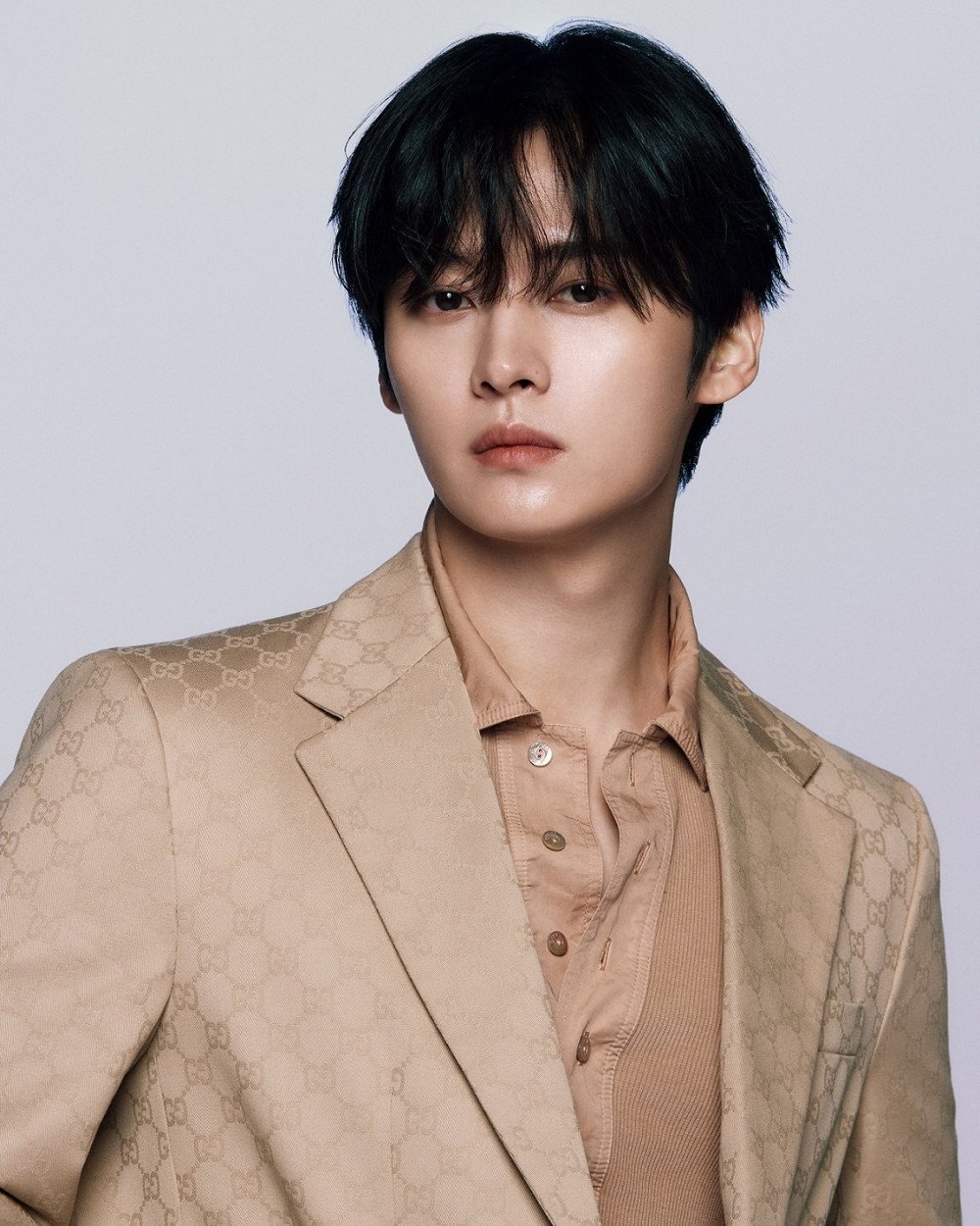 Lee Know of Stray Kids Appointed New Global Brand Ambassador for Gucci 2 Gucci 2025 Show