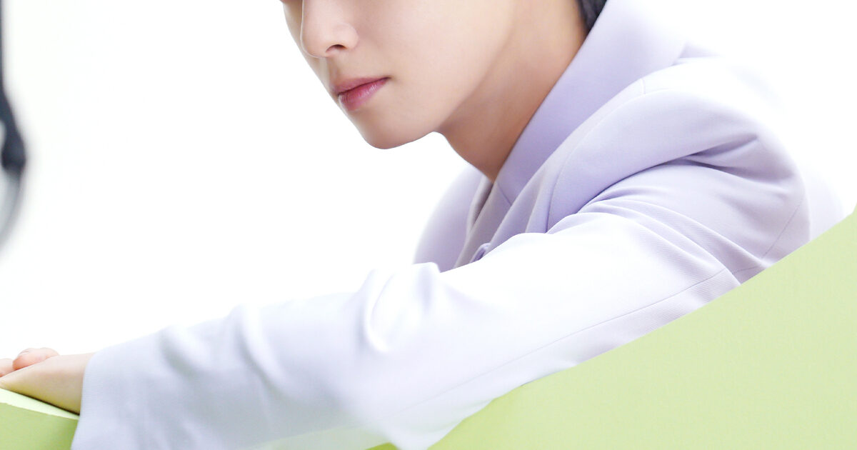 Popular K-Pop Idol's Acting Coach Sparks Massive Debate