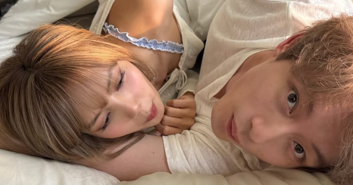 BLACKPINK Lisa's "Hate Train" Linked To Sakaguchi Kentaro Causes Further Anger Due To Netflix Post