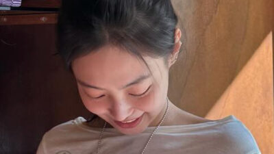 BLACKPINK Jennie's Shirt In New Paris Update Goes Viral For Its Unique Message