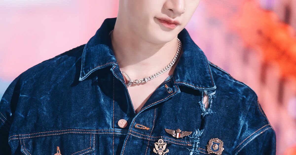 The Top 4th-Generation Idol Who Was Mercilessly Silenced By His Agency