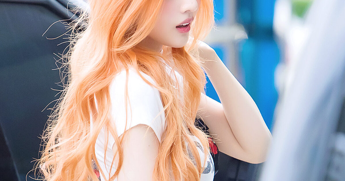 Red Velvet's Joy showing off her upgraded visuals