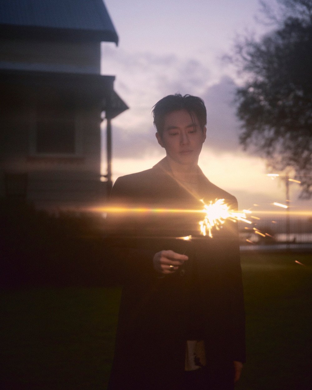 Suho of EXO Begins Solo Comeback Preparations with New Concept Images 3 Suho Who Are You teaser photo