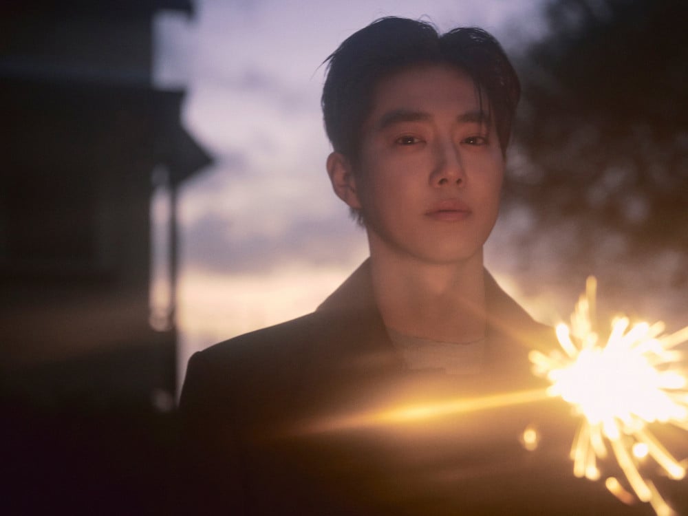 Suho of EXO Begins Solo Comeback Preparations with New Concept Images 4 Suho Who Are You teaser photo