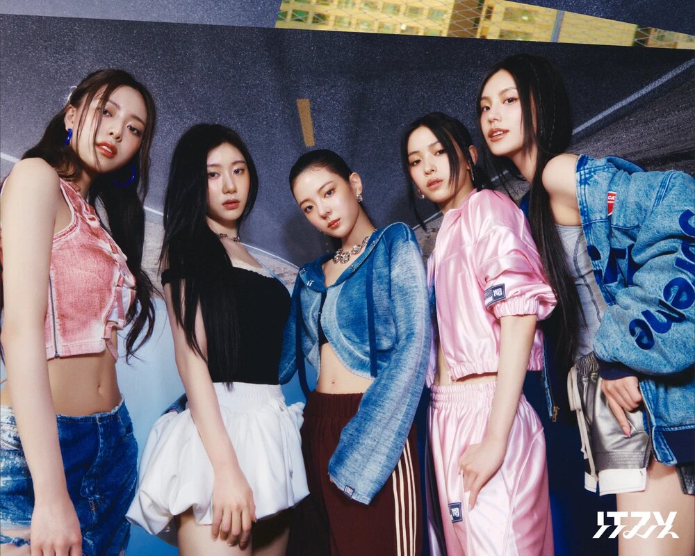 ITZY new concept photo