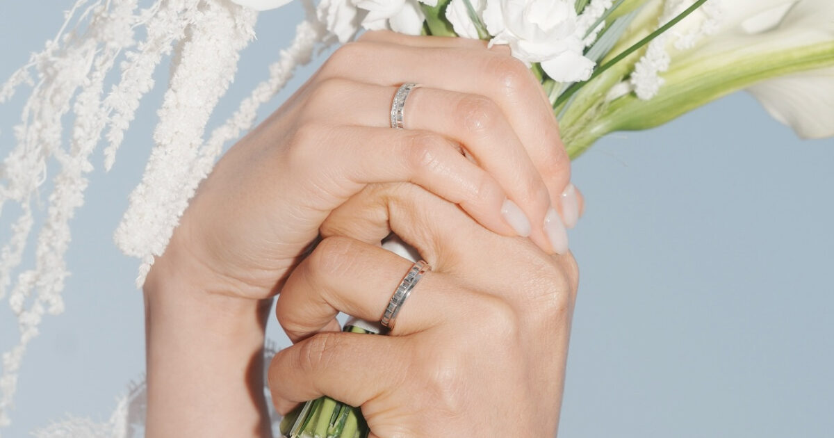 Popular Singer To Marry Her "First Love" She Met When She Was 12 Years Old