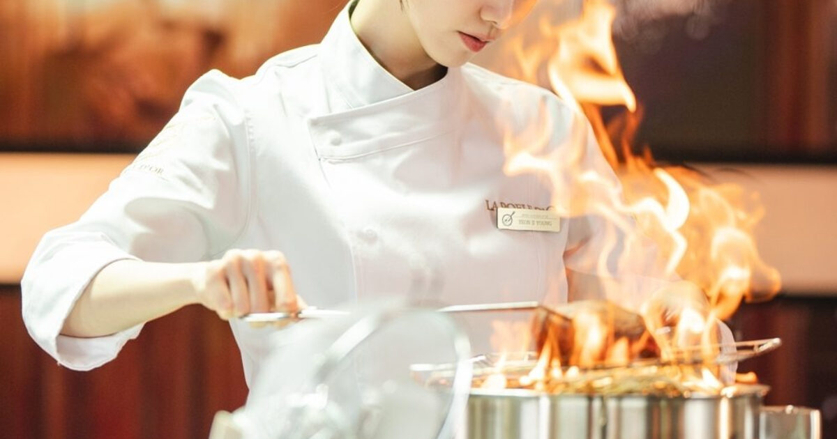 "Bon Appétit, Your Majesty" Actress's Unexpected Skill Sparks Massive Reactions