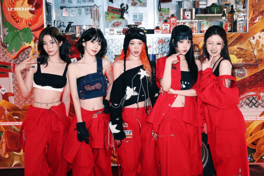 LE SSERAFIM Spaghetti performance