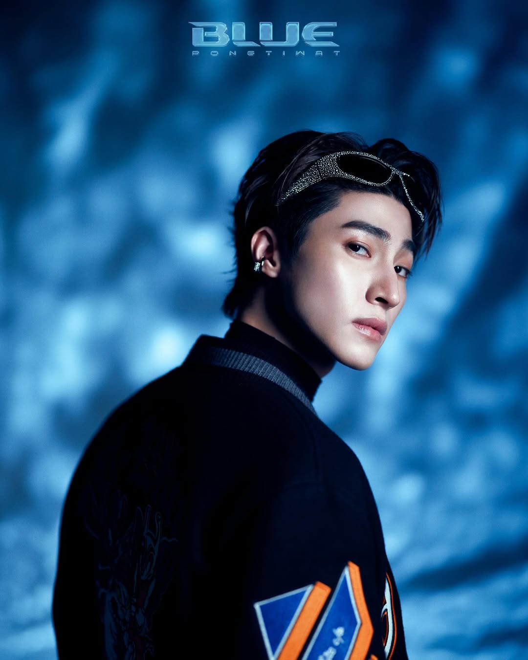 Blue Pongtiwat Tangwancharoen