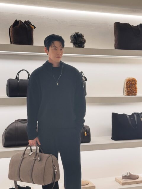 Kim Woo Bin Displays Stunning Looks Before Wedding to Shin Min Ah 3 Kim Woo Bin Photo 2