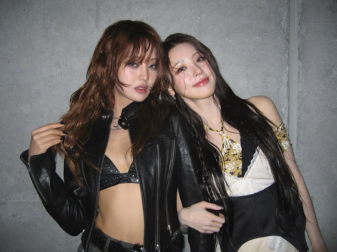 Messy hair and smokey eyes complete the vibe