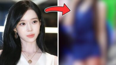 aespa at MMA 2025 red carpet