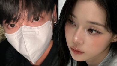 Jungkook’s masked selfie