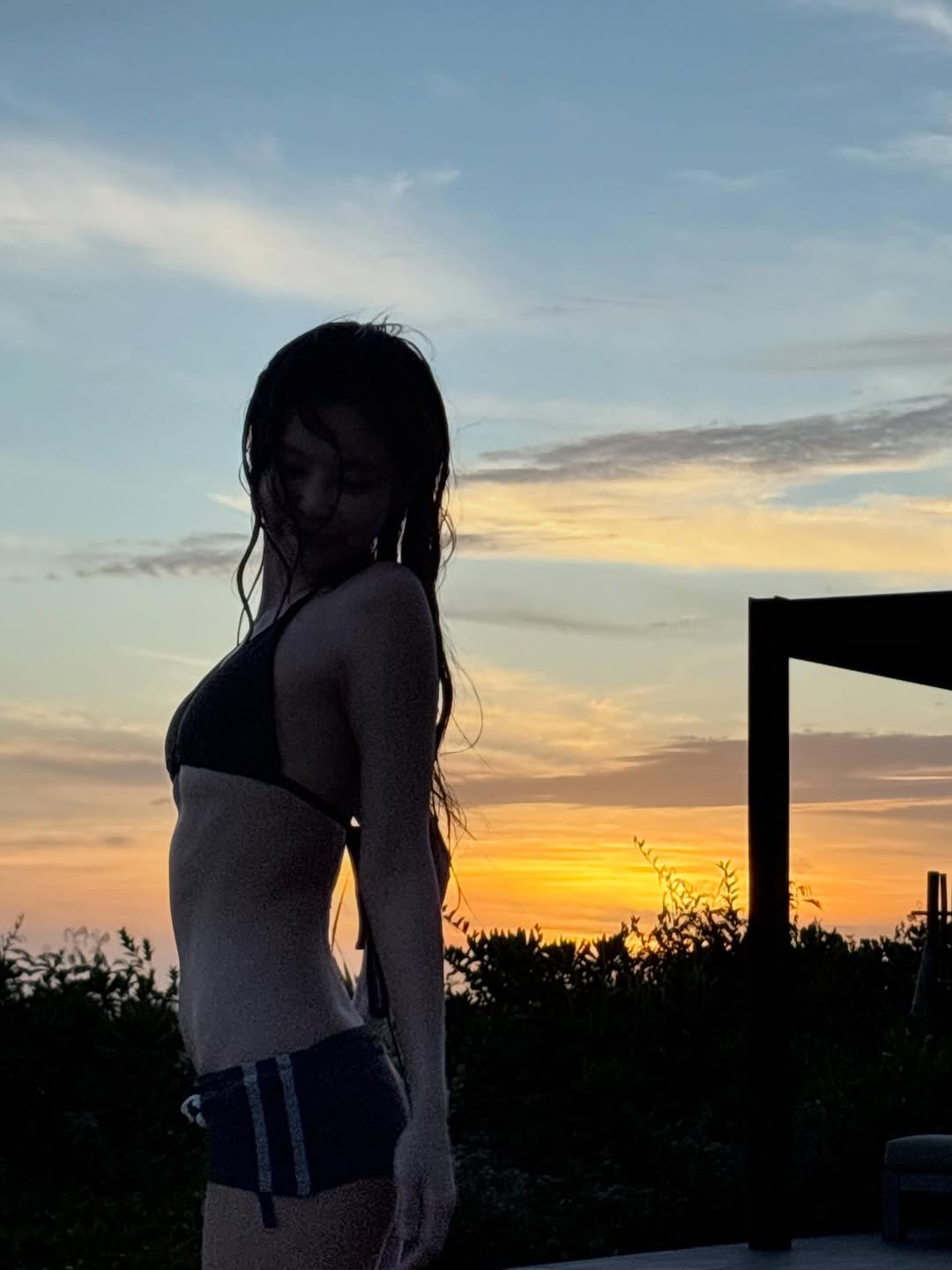Jennie in bikini