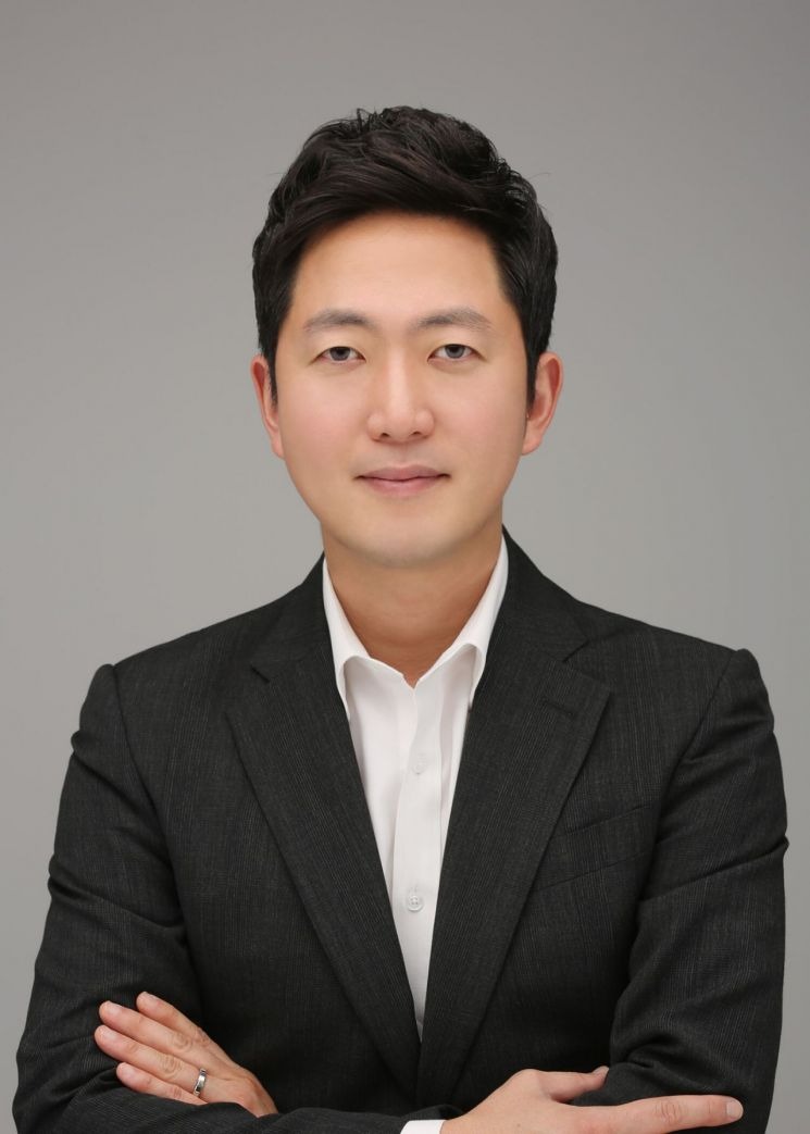 HYBE CEO Jason Jaesang Lee
