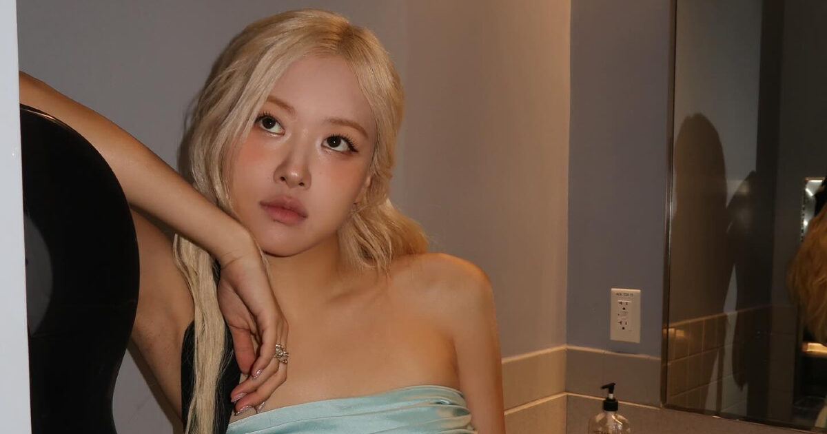 Rosé Grammy Performance