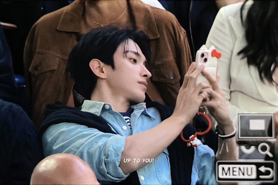 DK holding phone