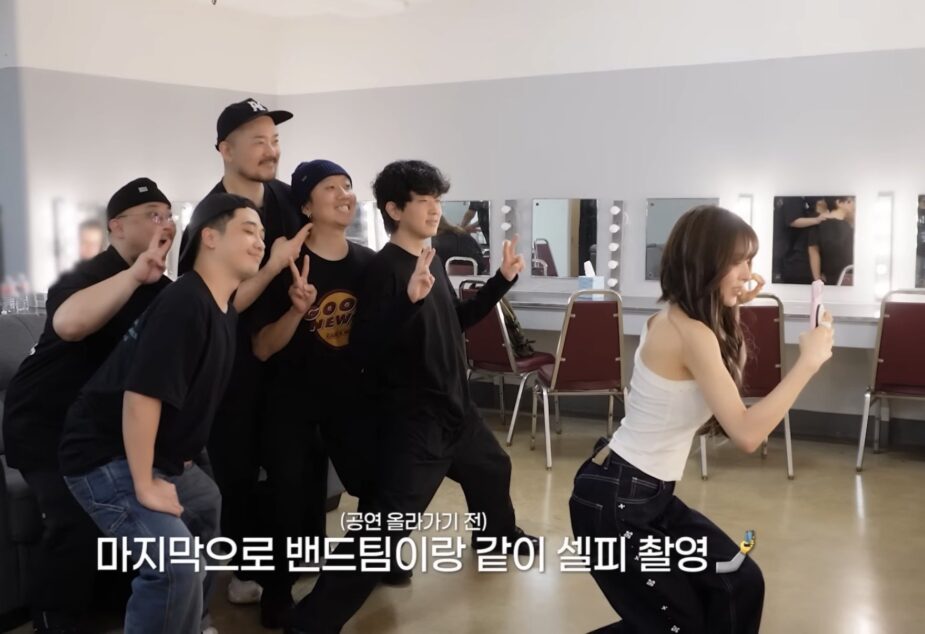 The Reality of Red Velvet Wendy’s Selfie Revealed in Latest Video 2 Behind the Scenes