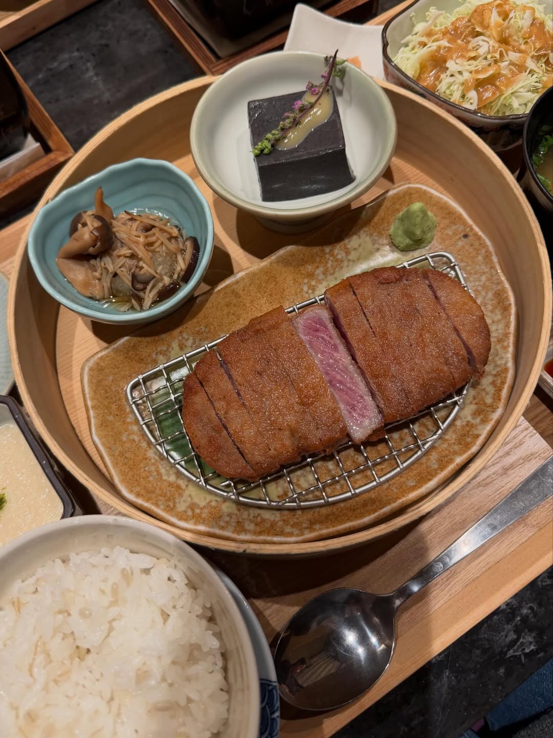 Jennie’s spoon reflection photo