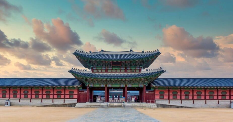 BTS’s Rumored March Along the "King’s Path" Considered Controversial 2 Gyeongbokgung Palace